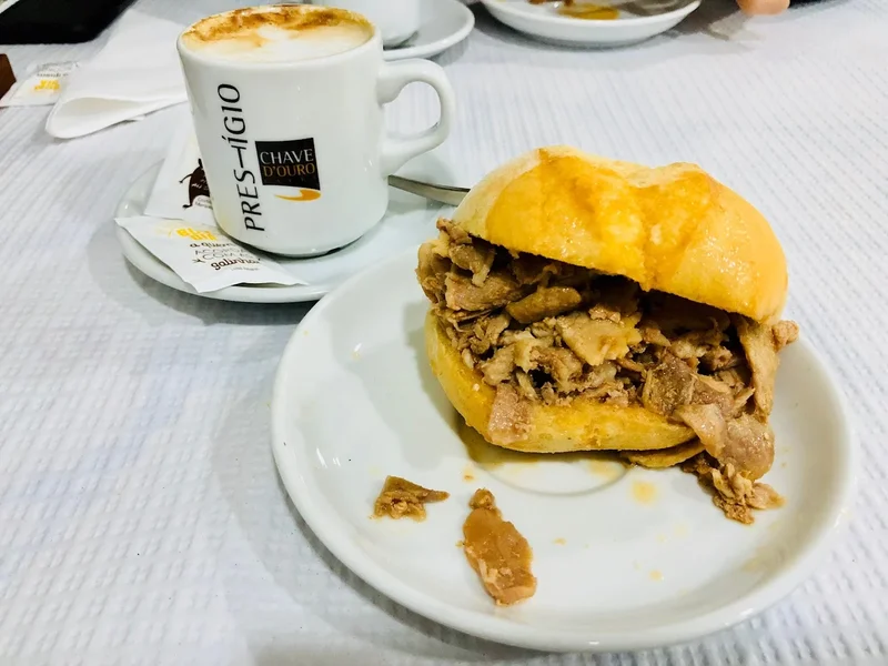 Junio’s Cafe Francesinhas & Snacks