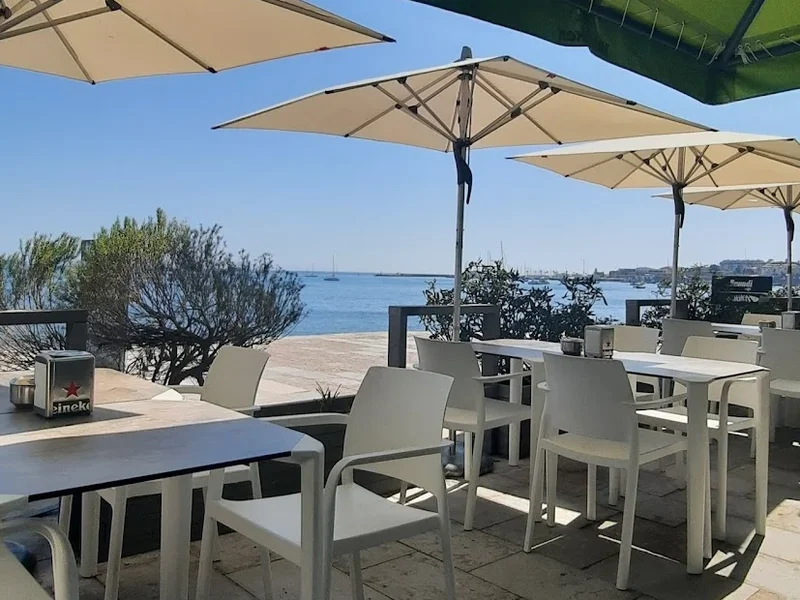 Baiuka Grill