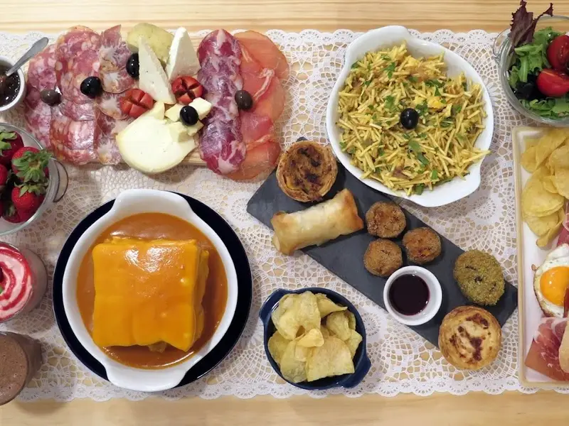 "VOLTARIA" - Petisqueira Portuguesa