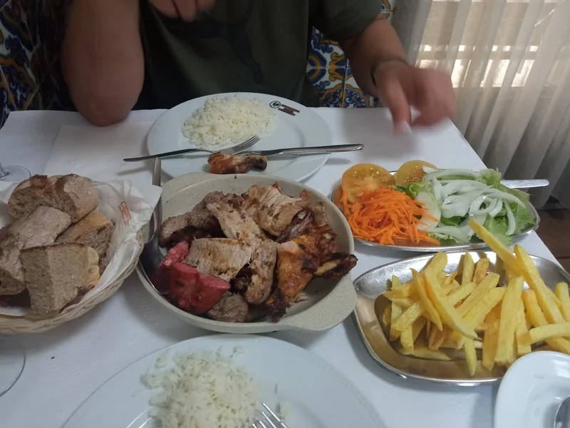 Churrasqueira Central de Felgueiras, Lda