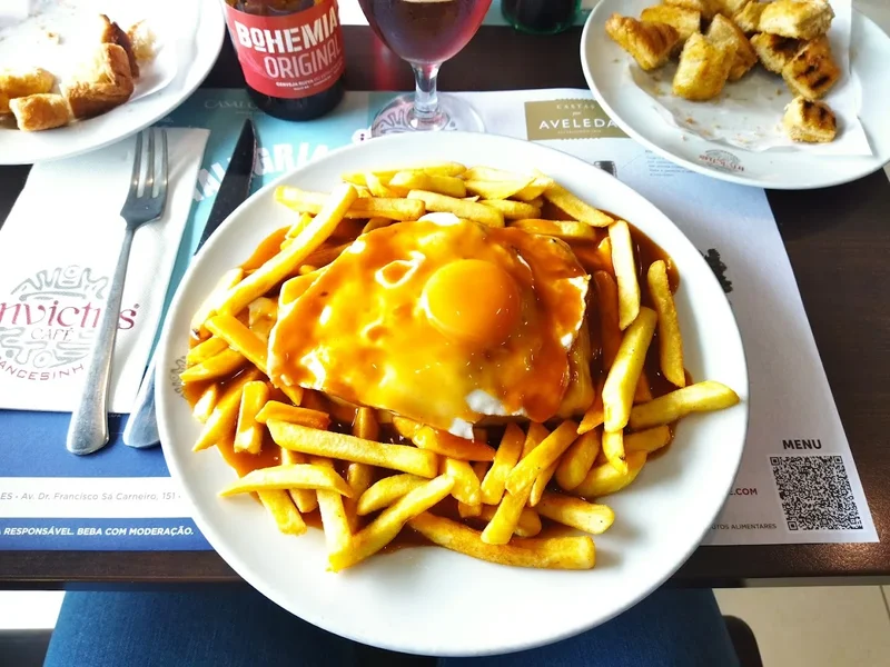Invictus Café - Francesinhas