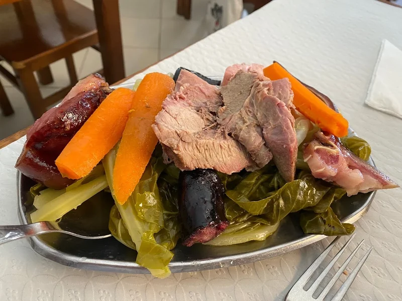 Casa de Pasto - Pintarela- Prato do dia