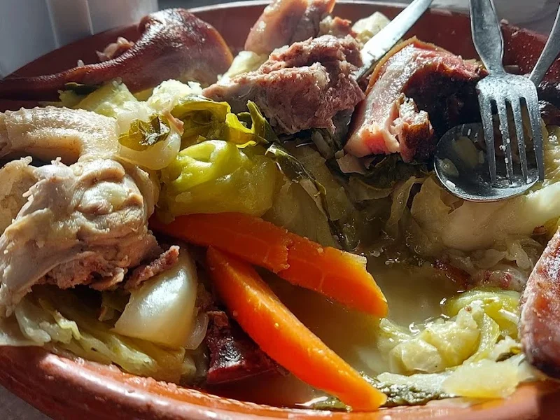 Casa de Pasto - Pintarela- Prato do dia