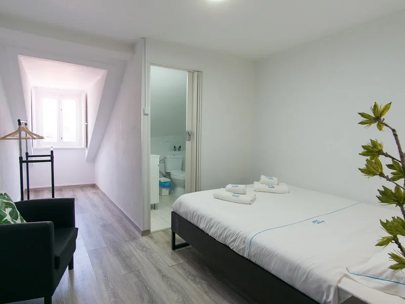 Change The World Hostels - Cascais - Estoril