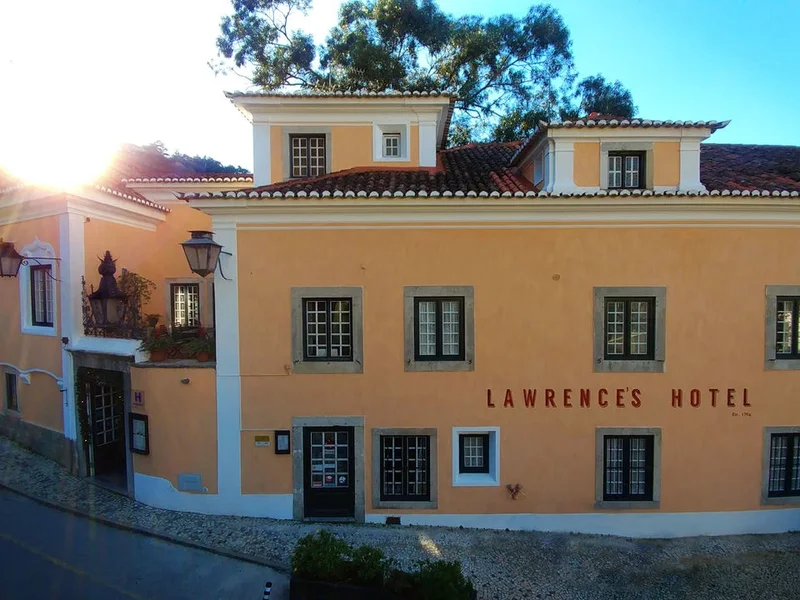 Lawrence's Hotel