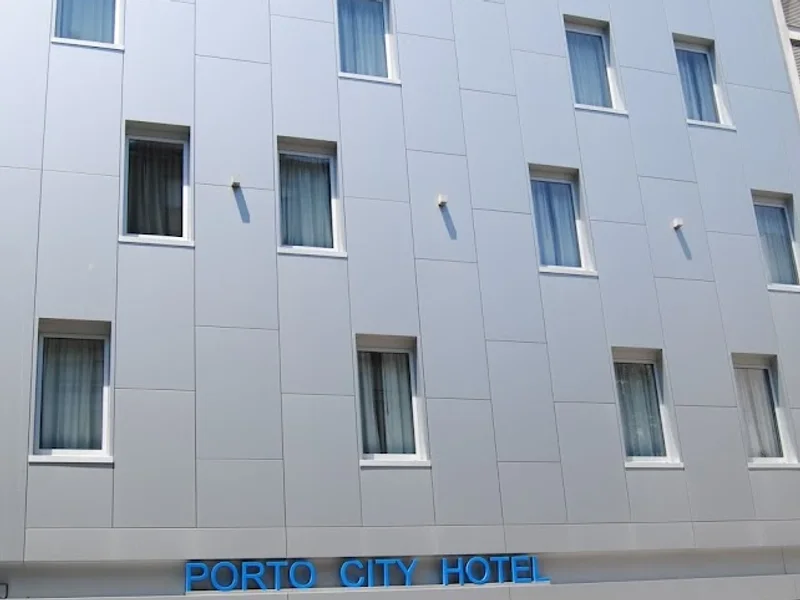 Porto City Hotel