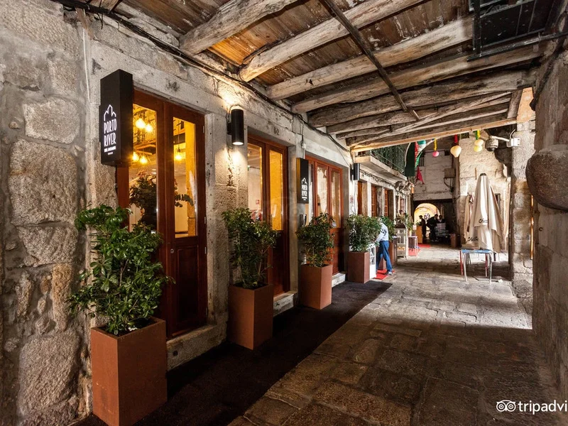 Porto River Aparthotel