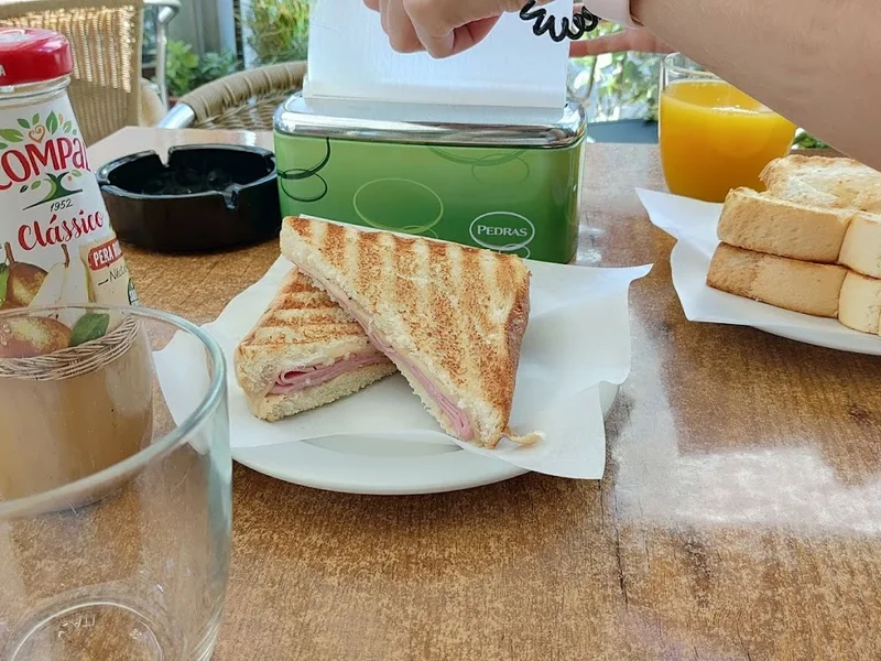 Junqueira 76 - Guest House