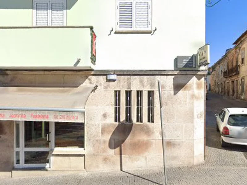 Tua Pão, Padarias, Lda.