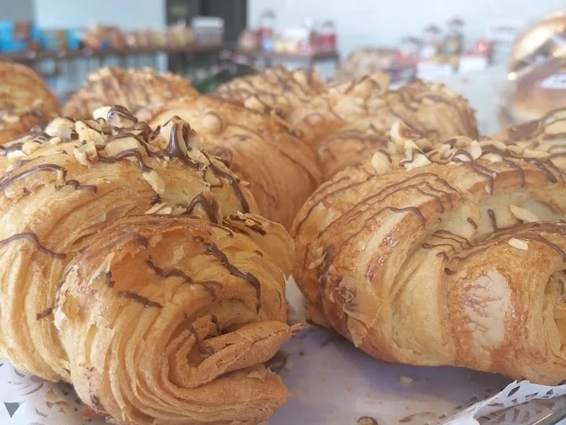 Padaria Pastelaria Tentação - 261857306 - Chamada para a rede fixa nacional (em conformidade com o disposto no DL 59/2021)