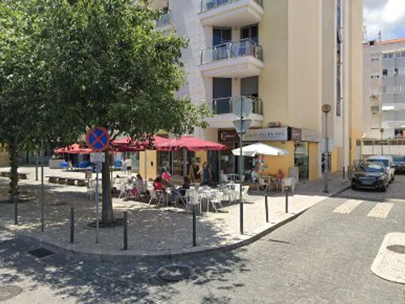 Pastelaria Alves Redol