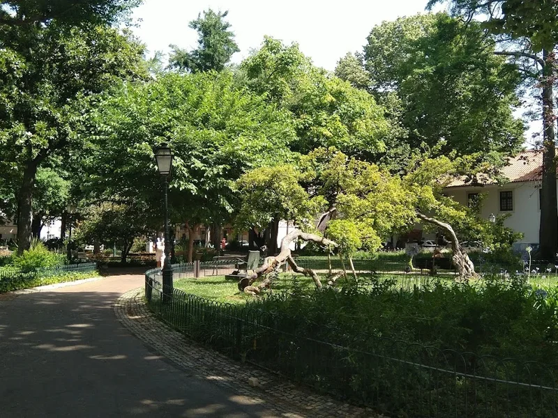 Jardim das Amoreiras / Jardim Marcelino Mesquita