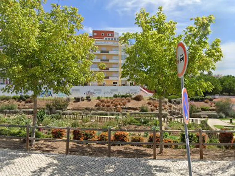 Quinta do Rato (alto da Parede)