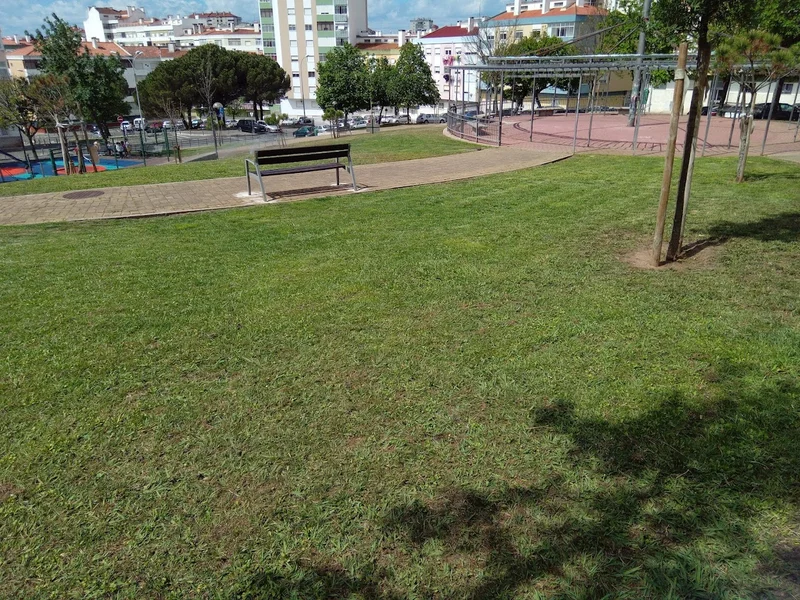 Jardim da Rua Raúl de Campos Palermo - Jardim Central de São Brás