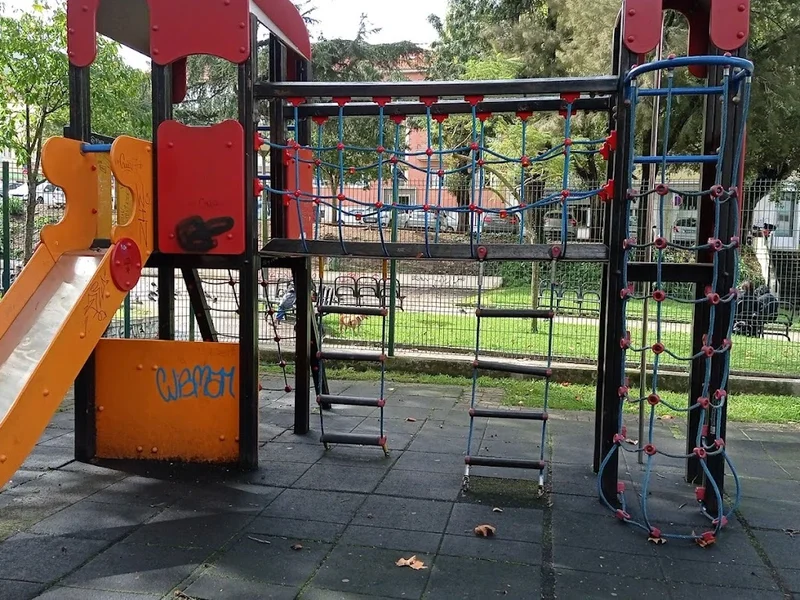 Parque Infantil Portela De Sintra