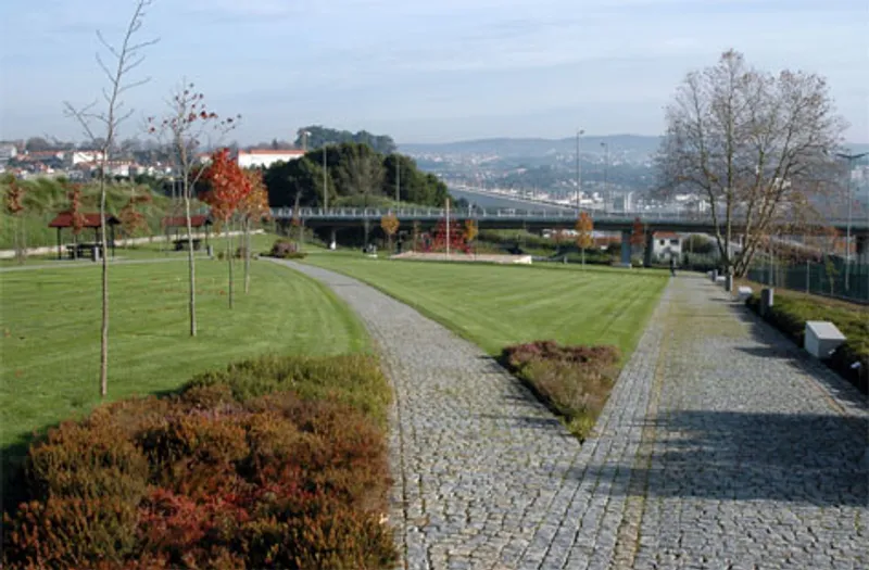 Parque da Ponte Maria Pia