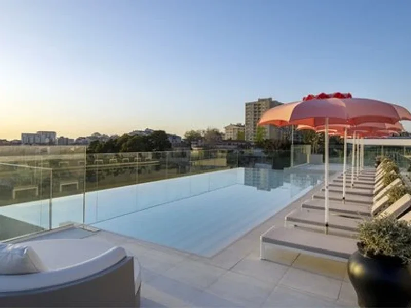 Renaissance Porto Lapa Hotel