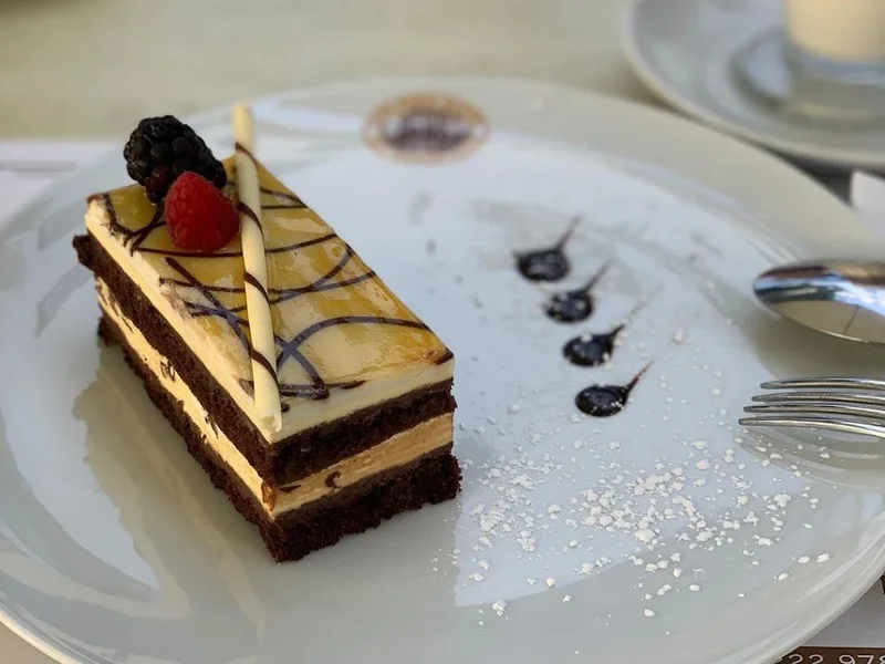 Golden Gate Grand Cafe