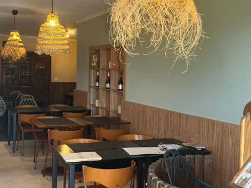 TRAPEZA Restaurante
