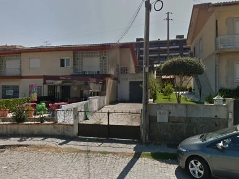 Emily Café Snack-Bar