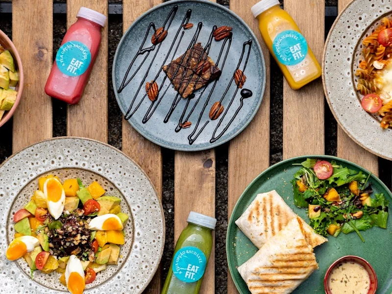EAT FIT café