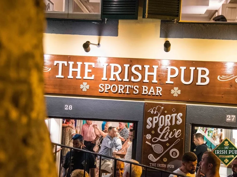 The Irish Pub Sports Bar