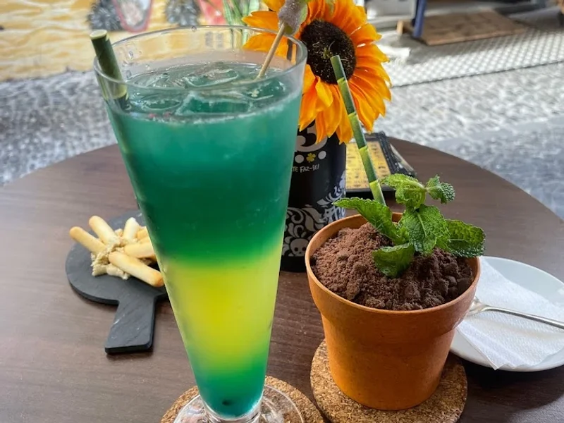 Flair Spot Bar