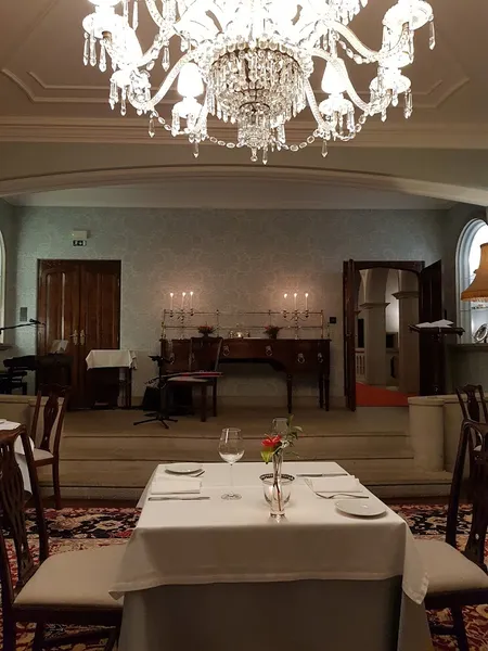 The Dining Room restaurant at Quinta da Casa Branca