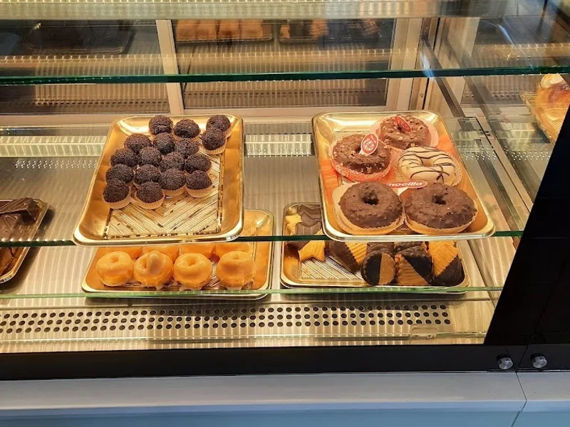 Ralha Pastelarias Lda