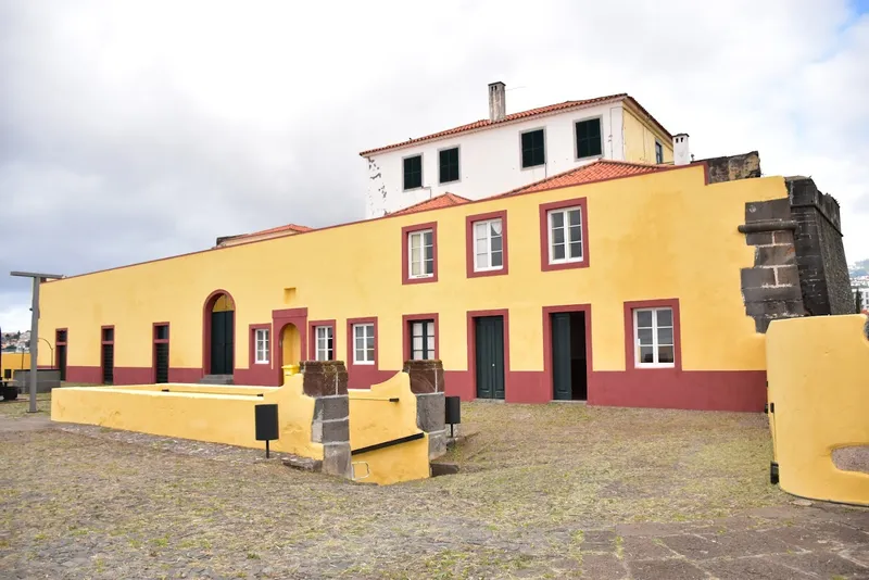 Fortaleza de São João Baptista do Pico