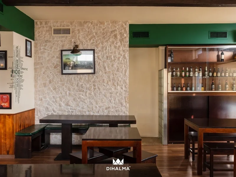 28 Bar & Restaurante