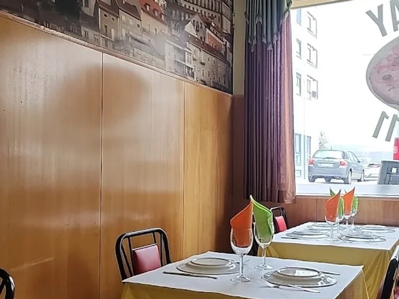 Restaurante Italian Indian Palace