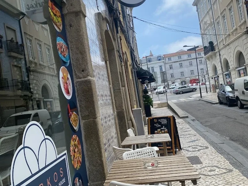 Maarkos - Waffle Bubble & Pancake House