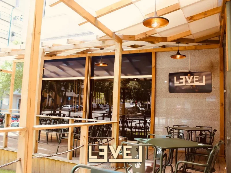 Level - Cocktail's & Wine