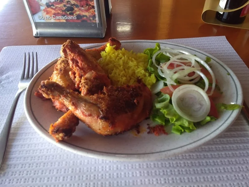 Snack-bar Pizzaria Pimentão Vermelho Lda