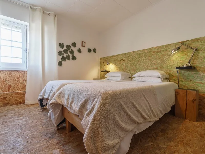 Marina Lounge Hostel