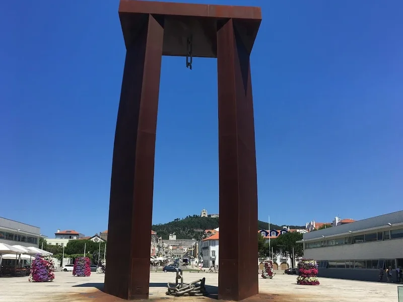 Monumento ao 25 de Abril