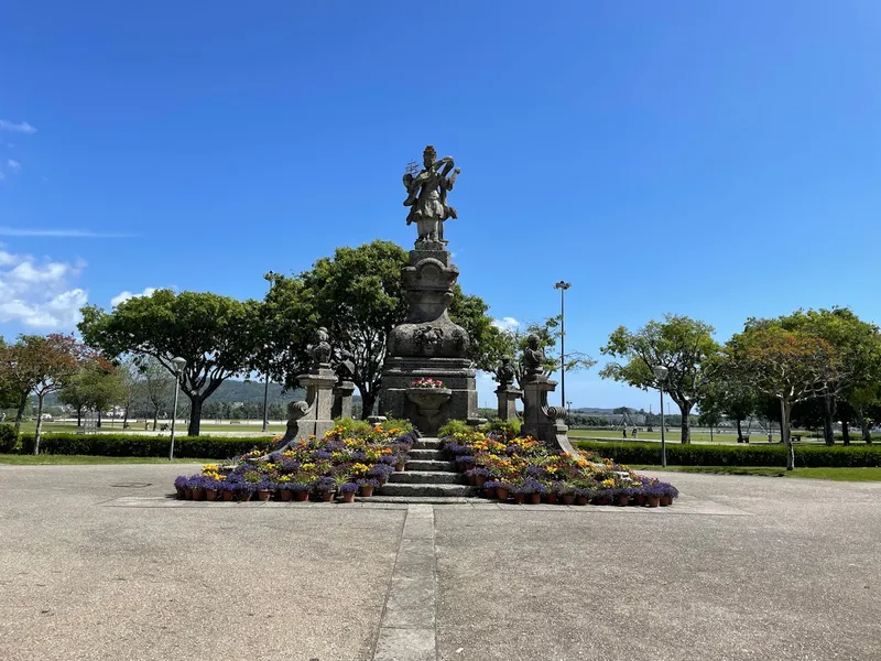 Estatua de Viana