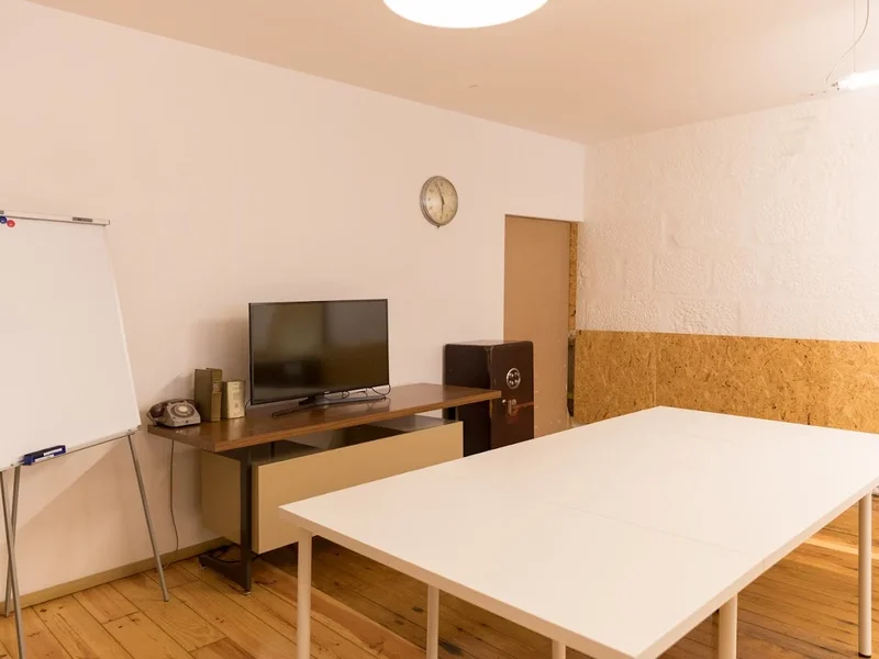 HUB - Business Synergies