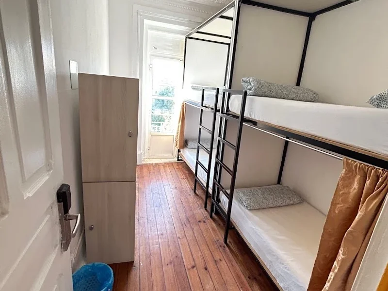 Samps Hostel