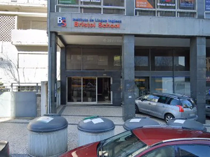 Bristol School - Instituto de Língua Inglesa
