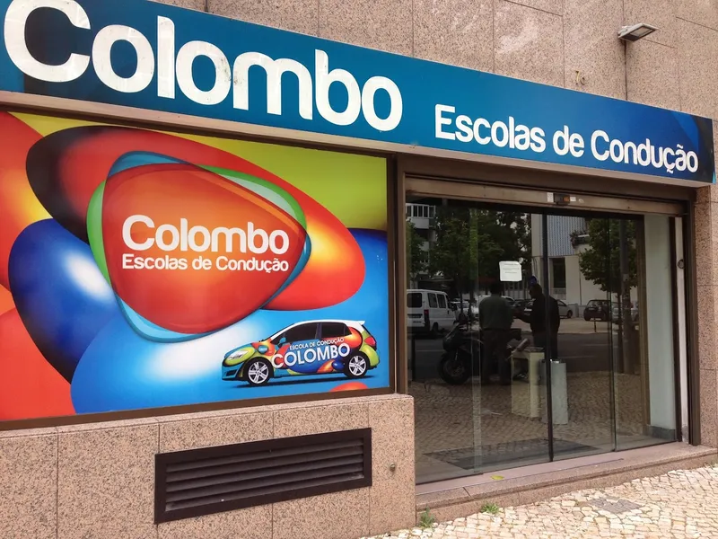 Escola de Condução Colombo