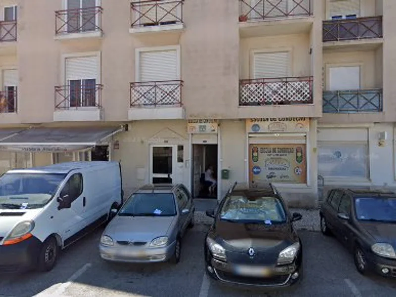 Escola de Condução Abrunheira