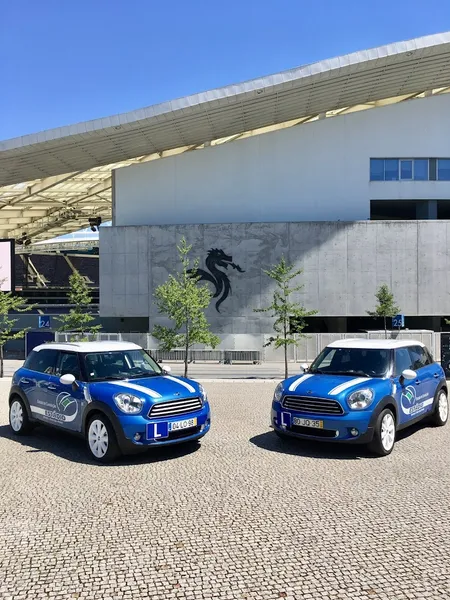 Escola De Condução Estádio