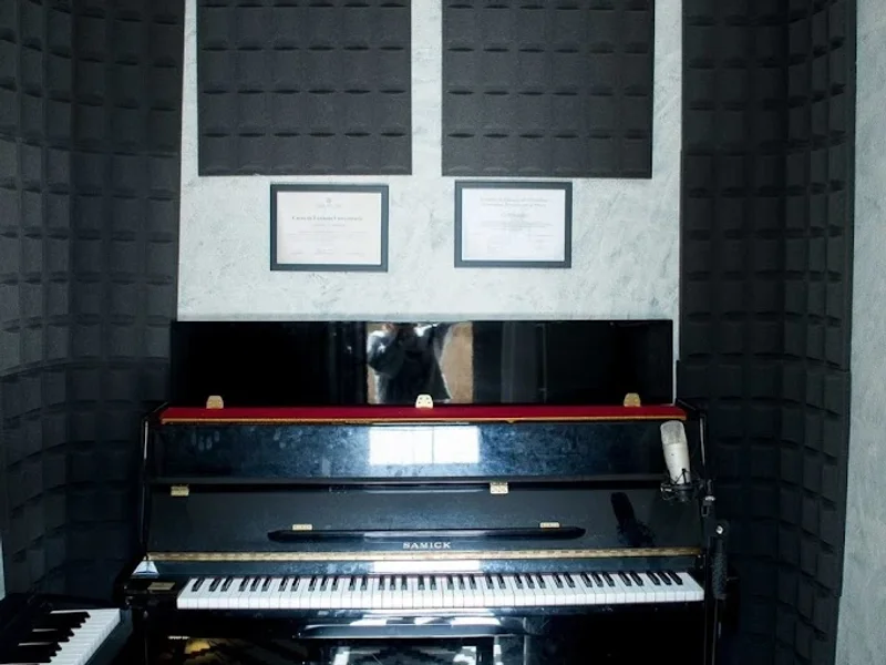 Aulas de Piano (Piano Studio Béla Bartók)