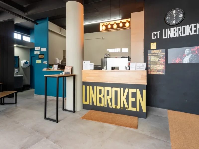 CT UNBROKEN oldschool Ginásio