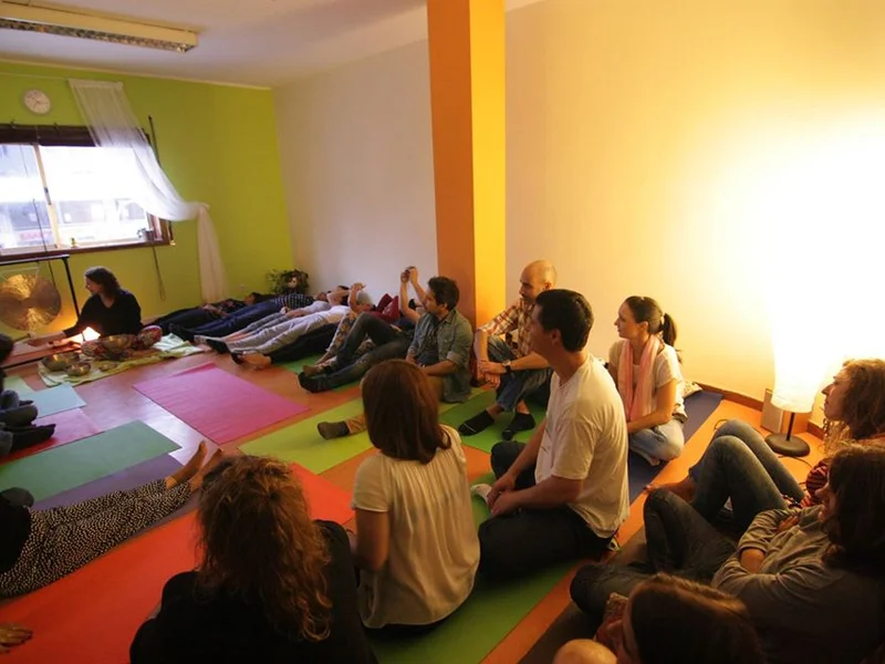 Om Gaia - Yoga e terapias complementares