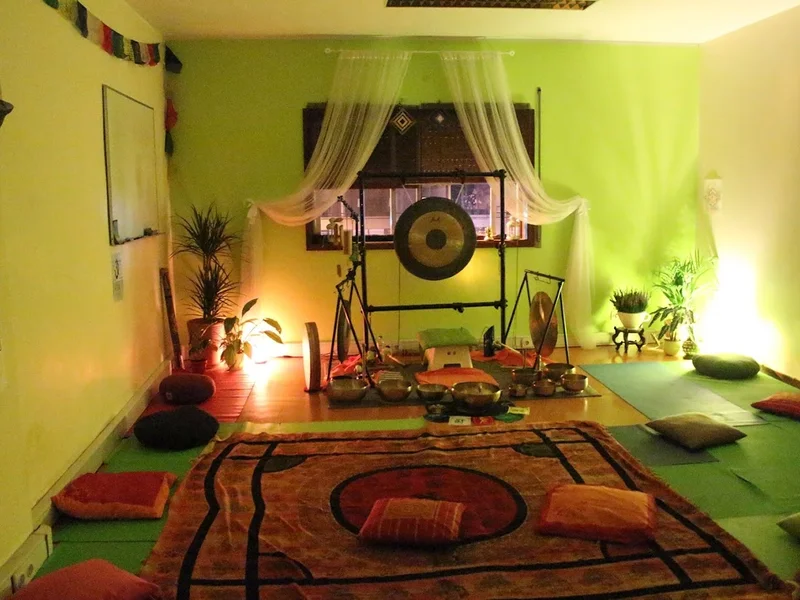 Om Gaia - Yoga e terapias complementares