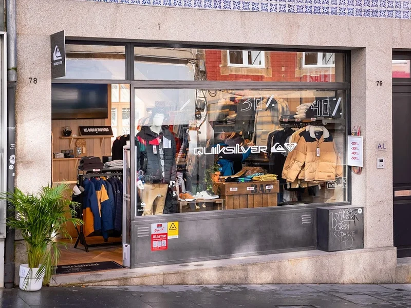Quiksilver & Roxy Porto