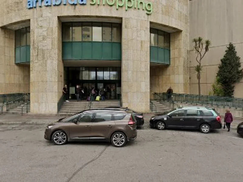 Calçado Guimarães - Arrábida Shopping
